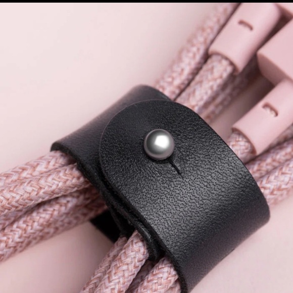 Native Union 4ft Cable USB-C to Lightning - Picture 6 of 7